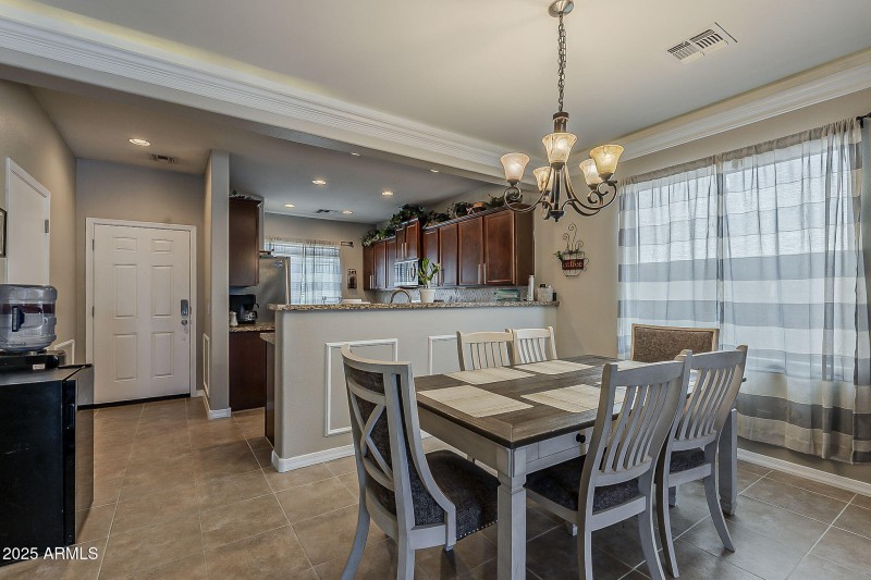 16-web-or-mls-Crescent Rd-16