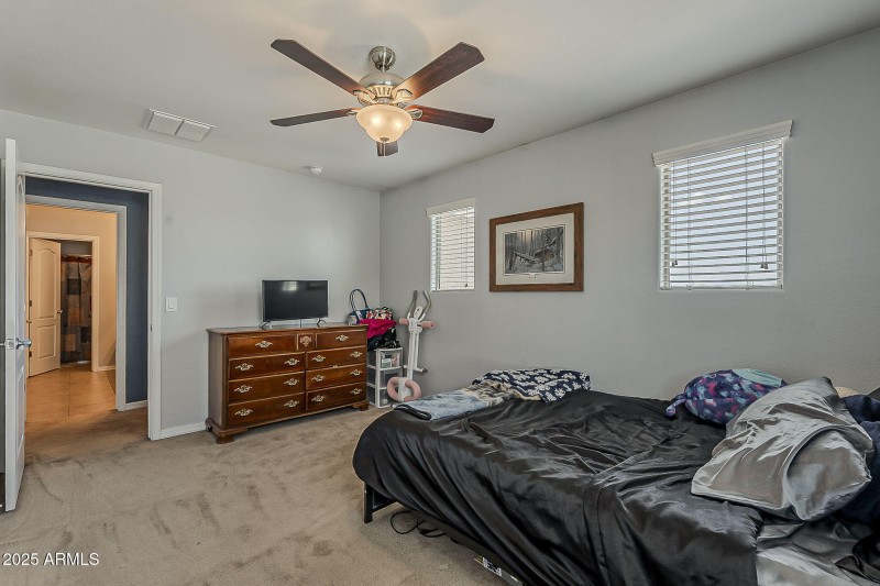 33-web-or-mls-Crescent Rd-33