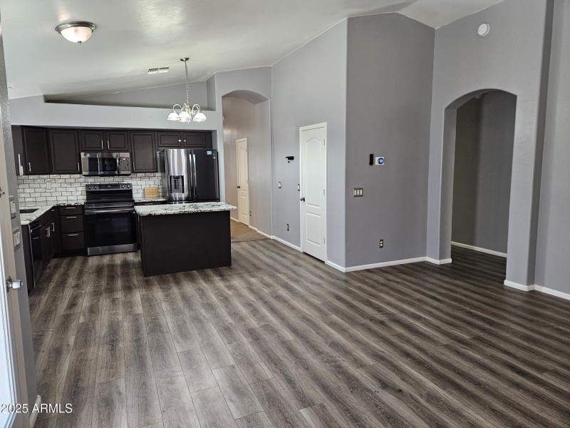 20250804_112214_resized