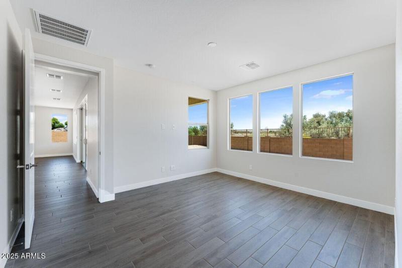 hj-az-phoenix-ovation-sedona-lot-593-bed