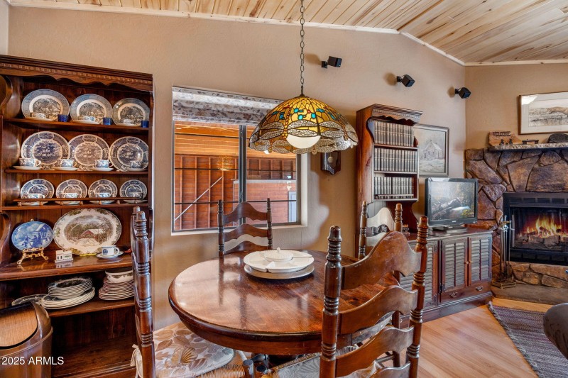 2218MogollonRimDr-Overgaard-AZ-10