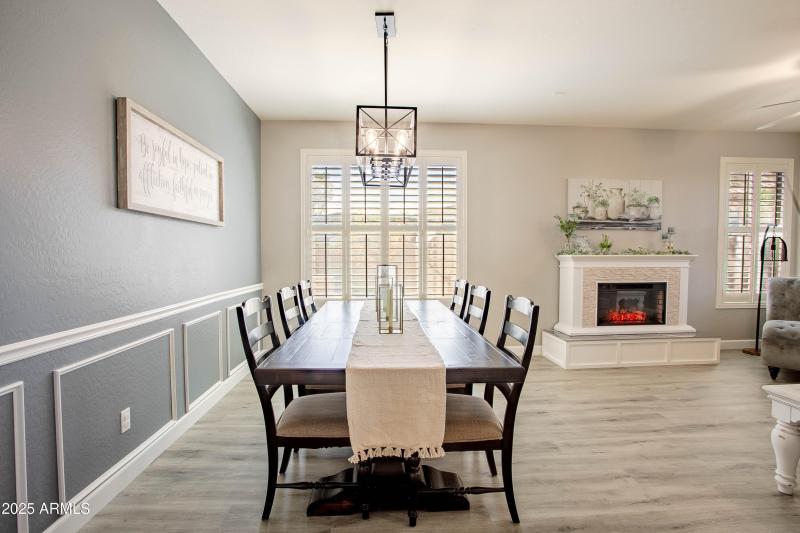 4247 E Crown Ct-3