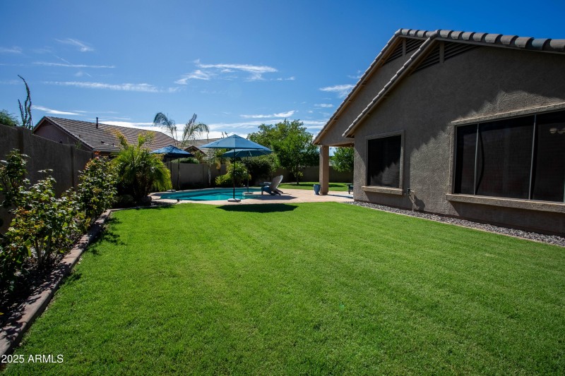 4247 E Crown Ct-52