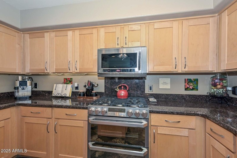 Kitchen-Range