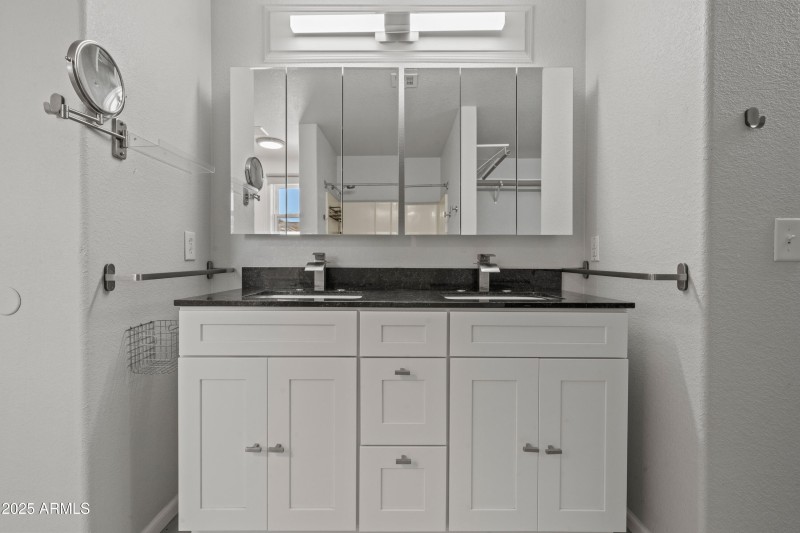 2 Interior-22