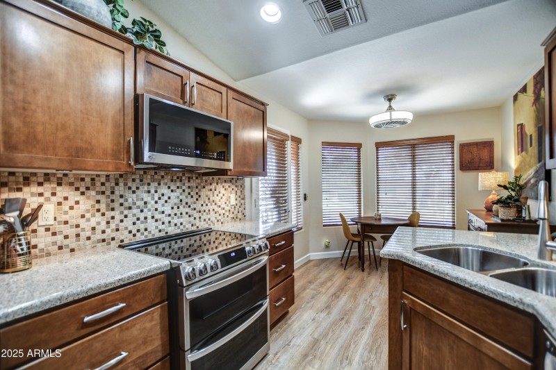 Kitchen 9