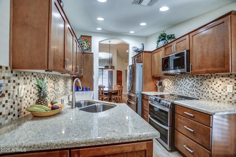 Kitchen 12