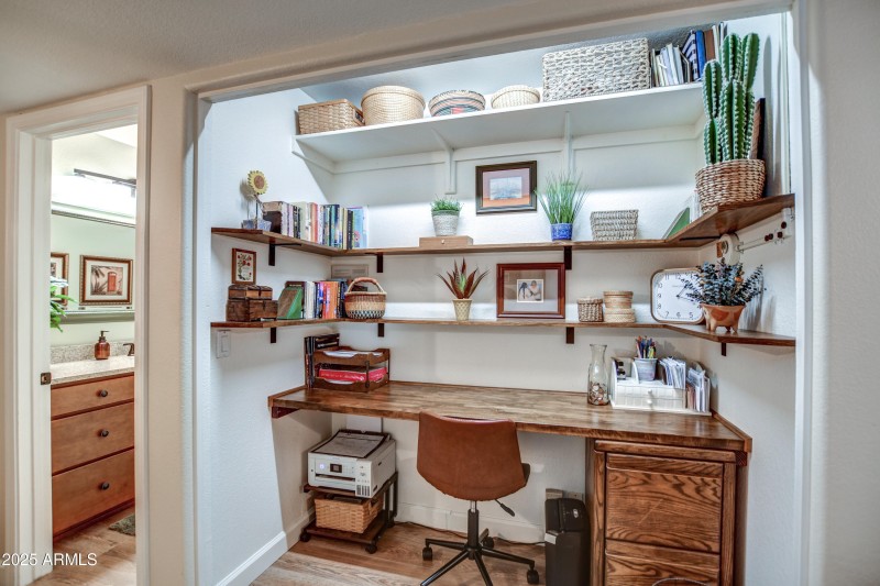 Office Nook 1