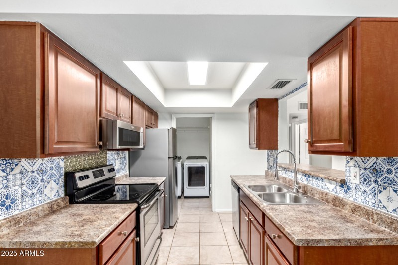 Kitchen 3