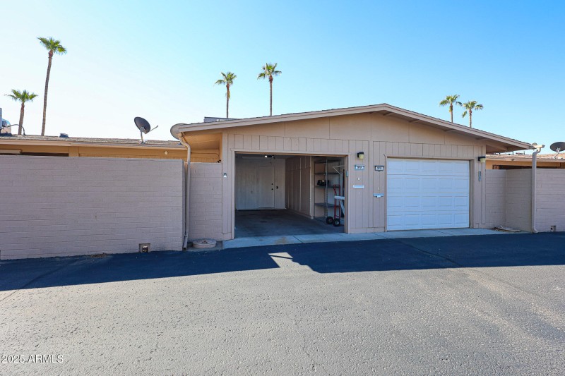 Garage (1)