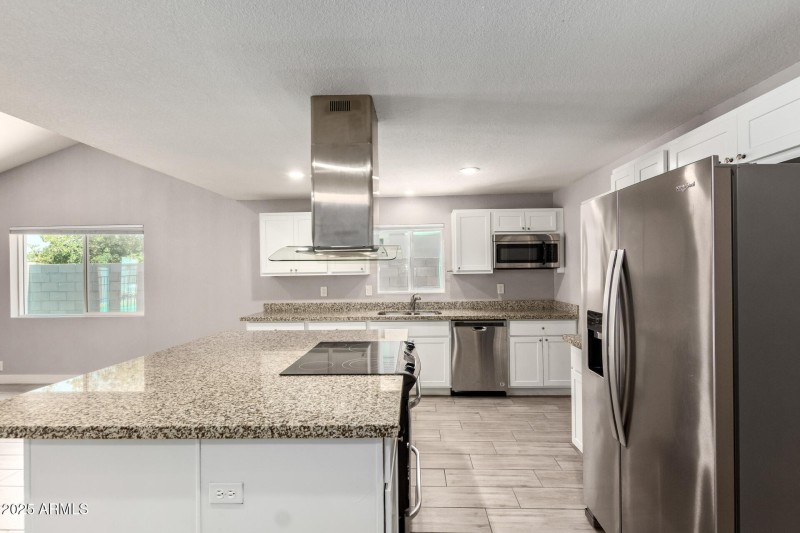 12 Sunnyslope