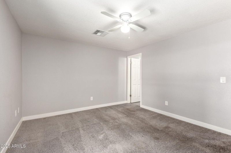 15 Sunnyslope