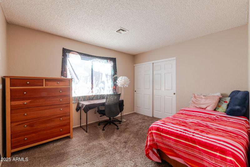 Upstairs bedroom 2