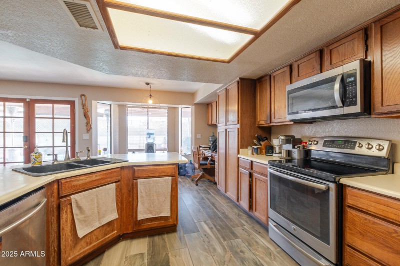 Kitchen 3