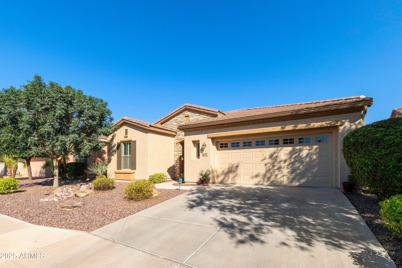 4430 E-005-037-DLB 2437-MLS_Size