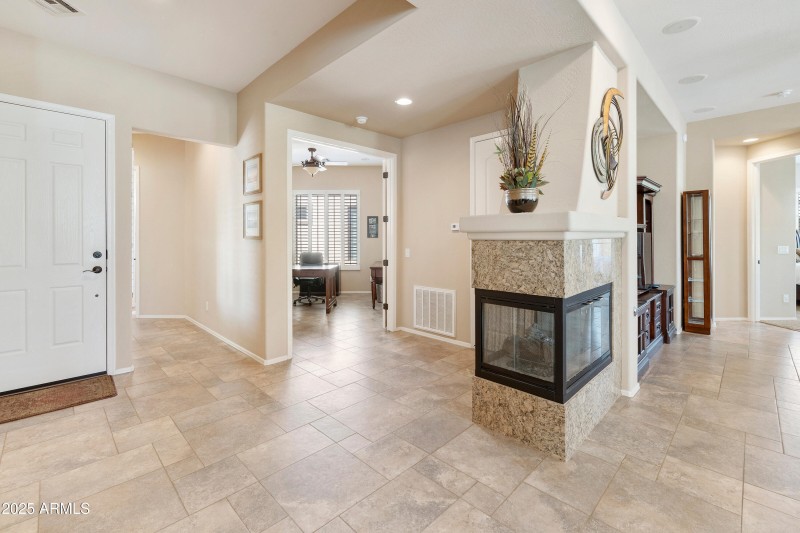 4430 E-006-054-dlb-MLS_Size