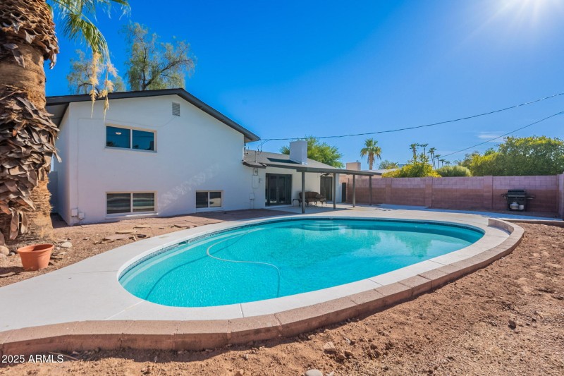 Large Pool