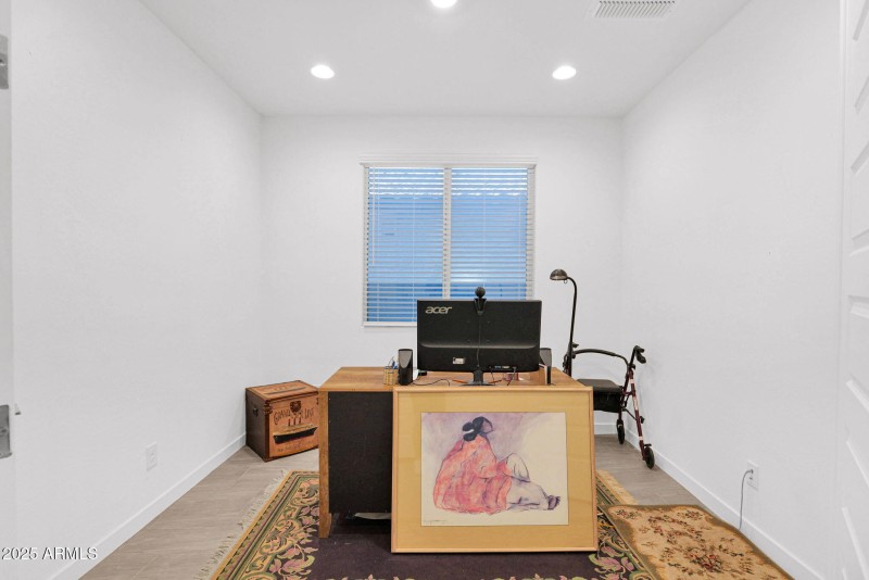 8-web-or-mls-P1258017