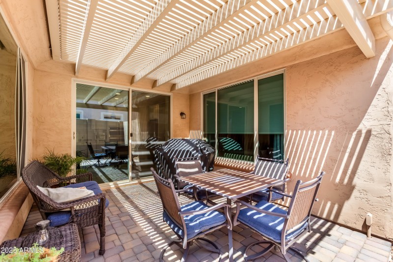 side courtyard 2