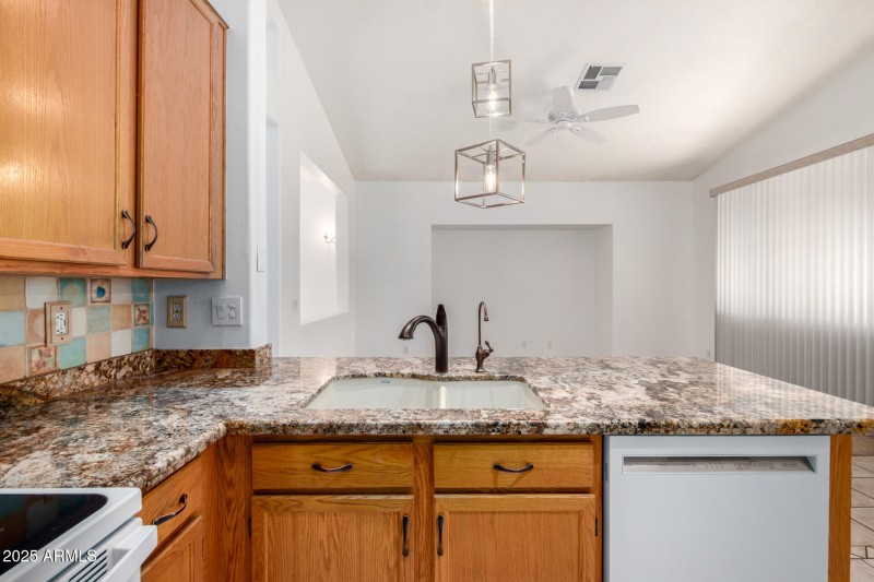 17 Ivanhoe