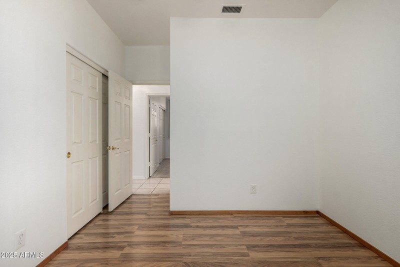 24 Ivanhoe
