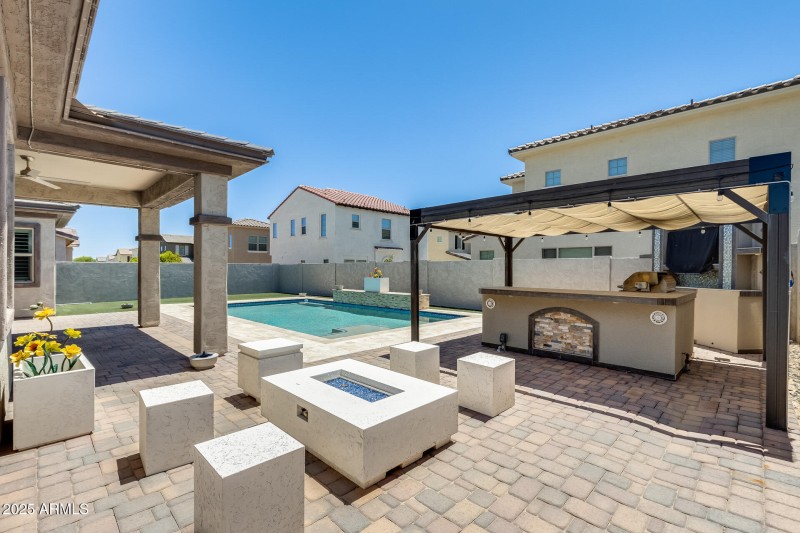 Outdoor Firepit