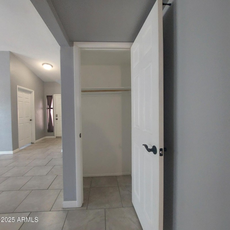 14076 N. 26th Ave. PICS22