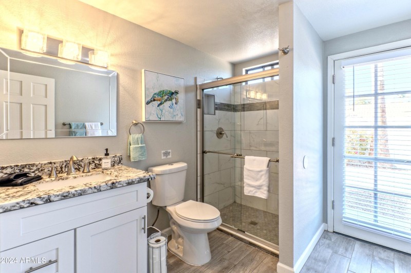 guest bathroom 1