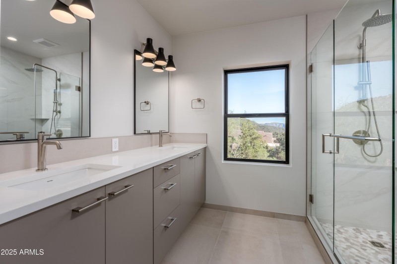 Guest Suite