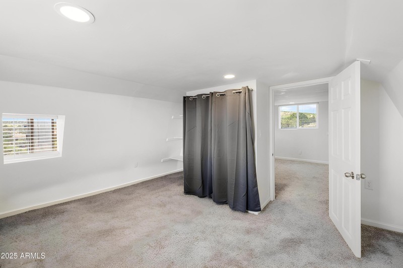 20-Bedroom-3-(2) - Furniture removed - 0