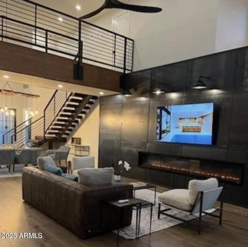 20230330212000291962000000-o