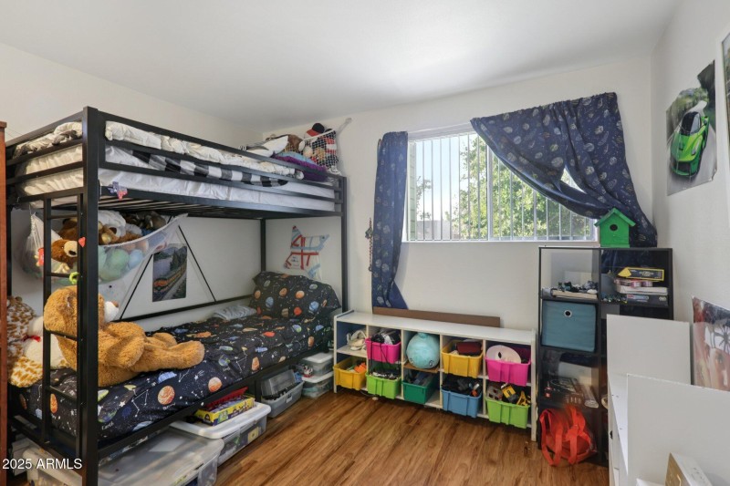 12-web-or-mls-W Tuckey Ln unit 211-S0508