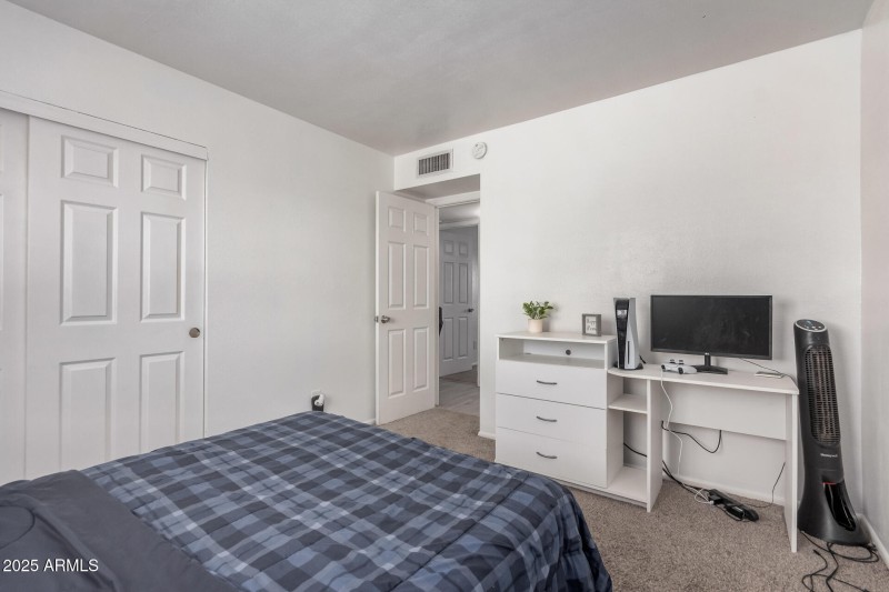 7F1928F1-2614-45C5-A898-D3AE81762321