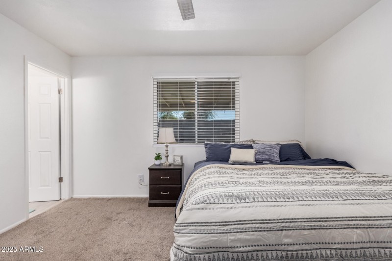 C14EAC62-6581-48CE-83B4-40D6121A6623