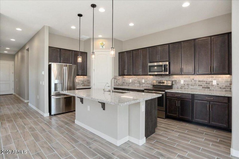 20230701182514009751000000-o