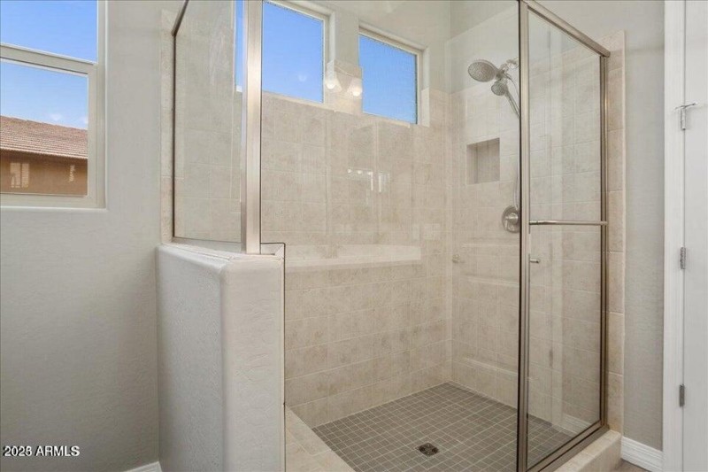 20230701182521787176000000-o