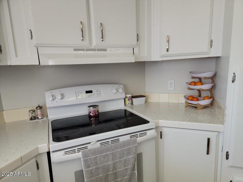 808 new kitchen painted cabinets and cou