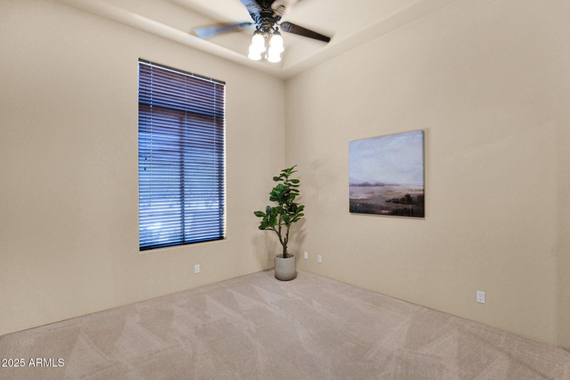 office/5th rm