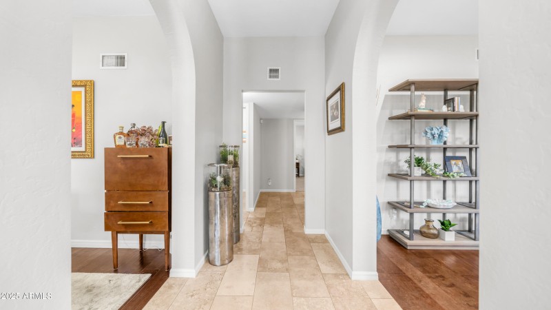 Foyer (2)