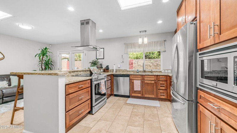 Kitchen (2)