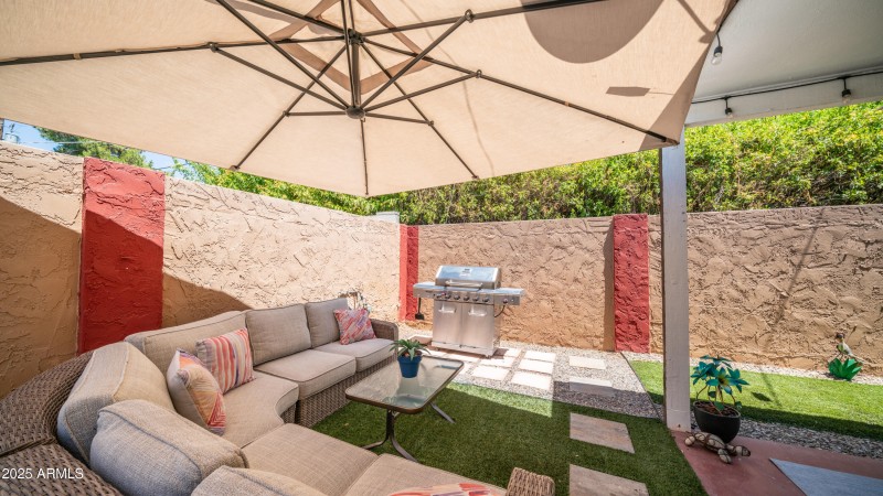 6521 N La Paloma Este Exterior Photos-12