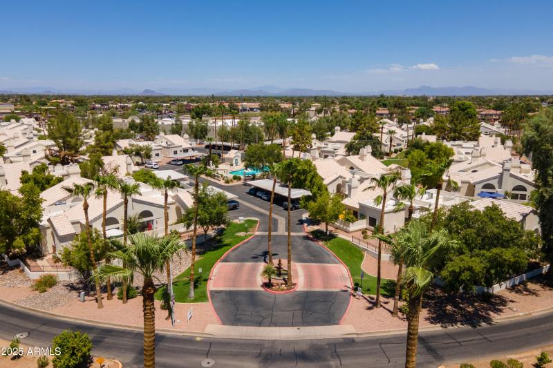 Entrance to La Buena Vista