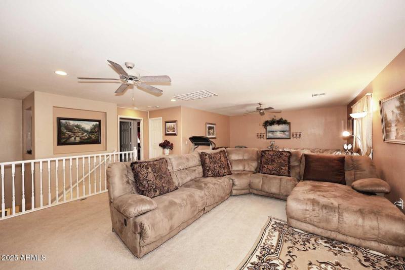 Loft2