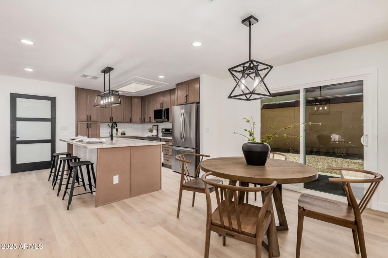 11 Saddletree