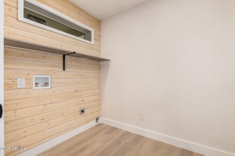 25 Saddletree