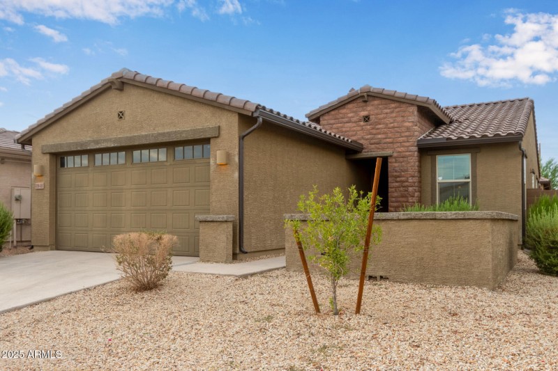 8948 W Bethany Heights Dr