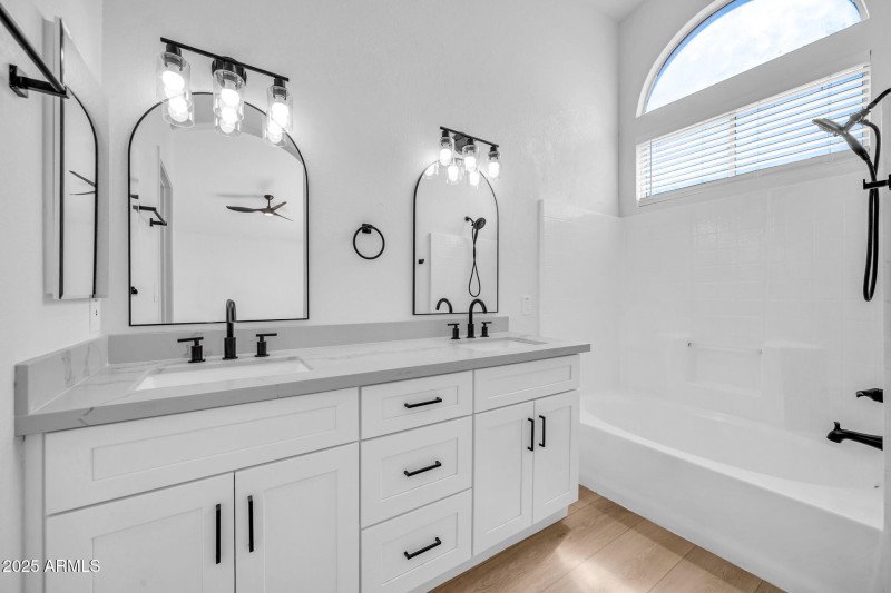 8742 N 114th Ave-98_(2048)