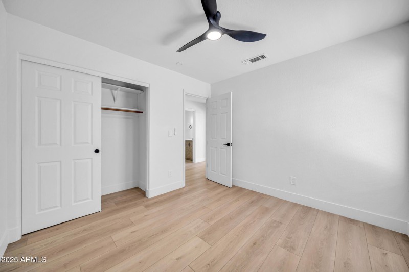 8742 N 114th Ave-103_(2048)
