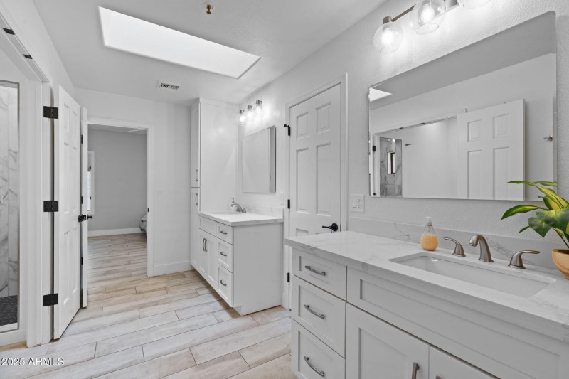 41-web-or-mls-11290-e-cochise-dr