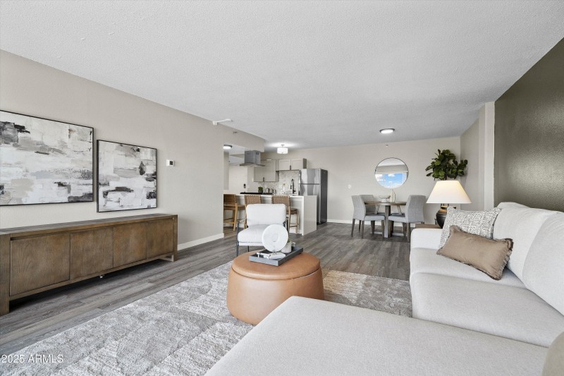 05-Living Area
